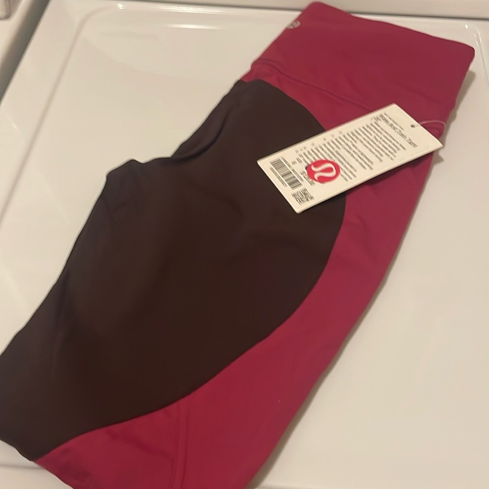Wake and Train Tight 28" by lululemon